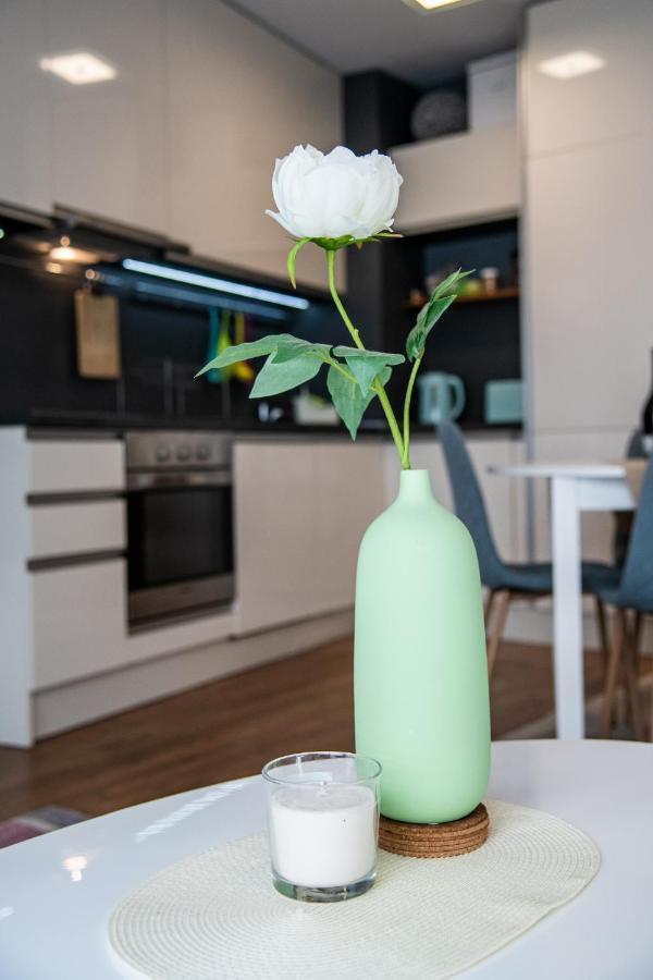 Colibri Central Apartment Varna Eksteriør bilde